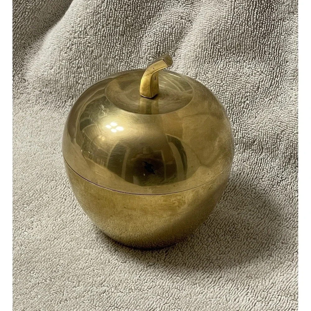 Beautiful Brass‎ Apple Trinket Box